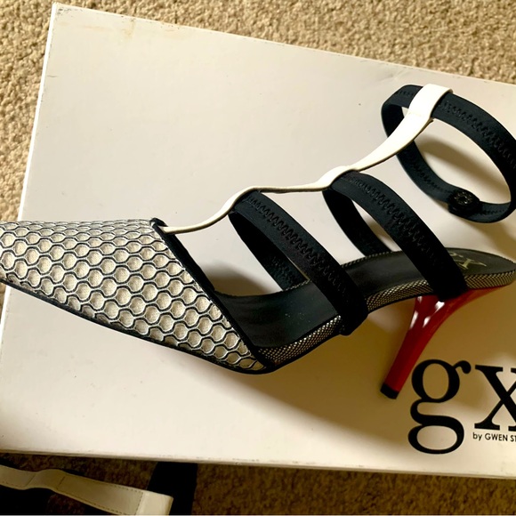 Hot shoes! gx by Gwen Stephani, Size 9 - Picture 4 of 12